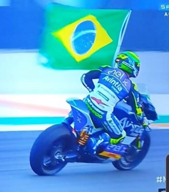 Moto gp corrida no circuito